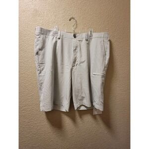 Haggar The Active Series Utility Short Light Gray Shorts Size 42